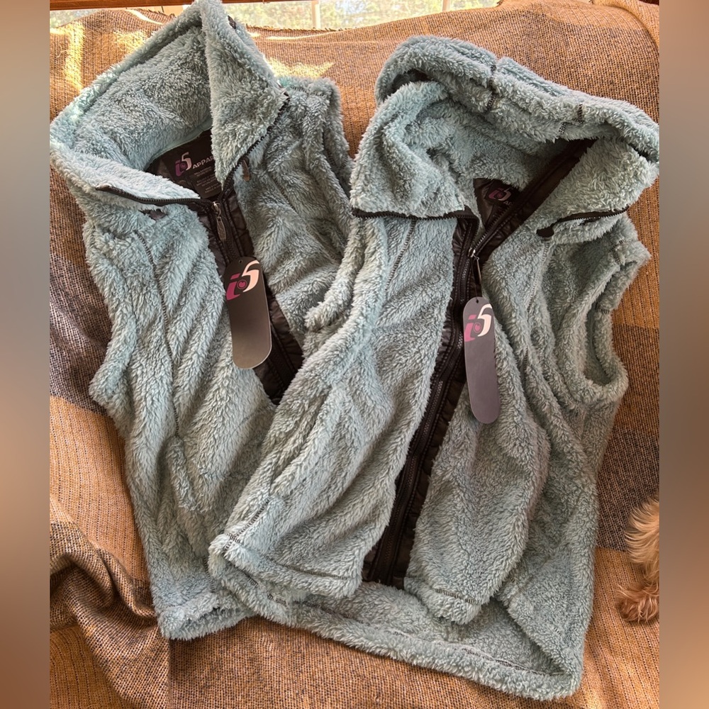 Women’s Fleece Vest - hidden hoodie